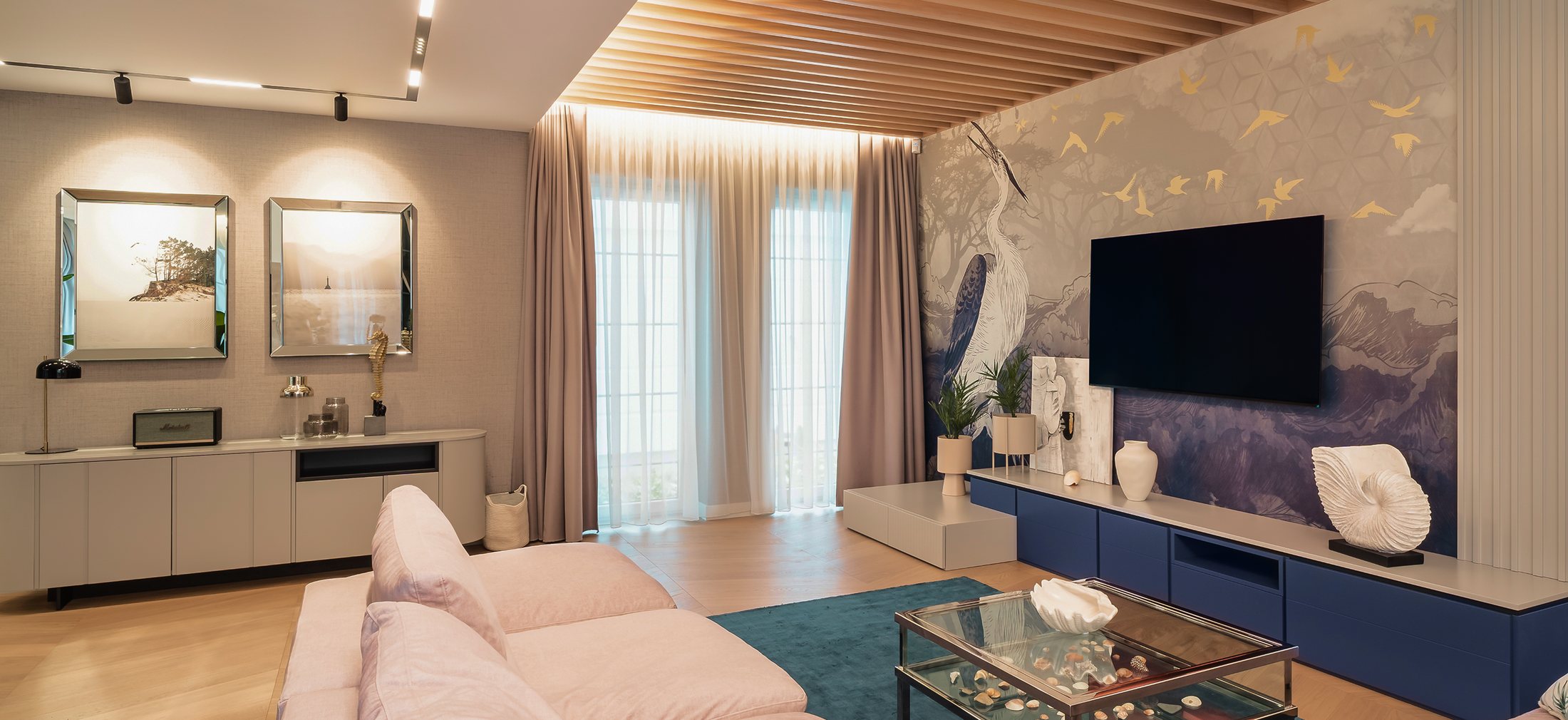 Nowoczesny salon zaprojektowany przez Fabrykę Wnętrz